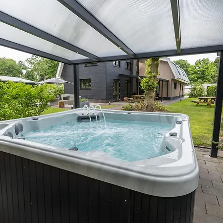 Boshuys 20 Personen Met Jacuzzi En Sauna Prázdninový dům