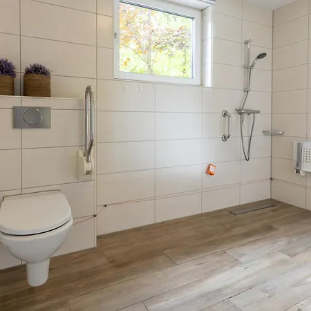 Prázdninový dům Boshuys 20 Personen Met Jacuzzi En Sauna Wekerom