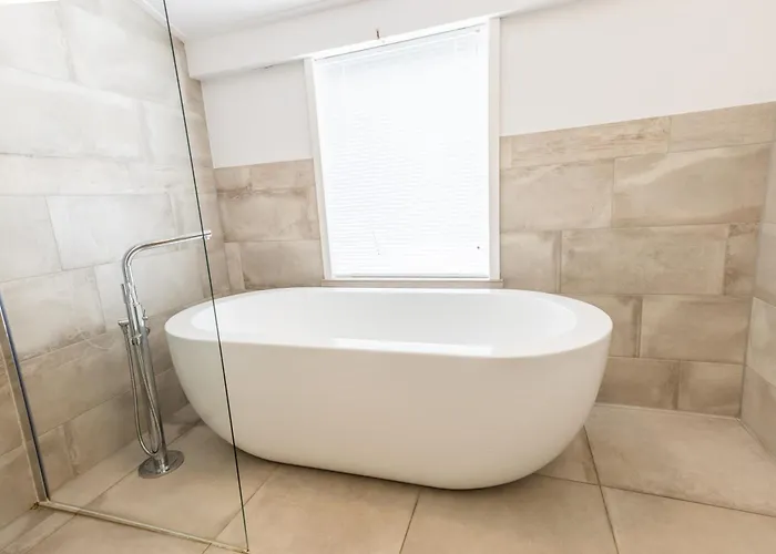 Boshuys 20 Personen Met Jacuzzi En Sauna Wekerom