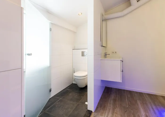 Semesterbostad Boshuys 20 Personen Met Jacuzzi En Sauna *