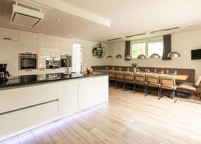 Boshuys 20 Personen Met Jacuzzi En Sauna Semesterbostad *