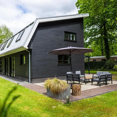 Boshuys 20 Personen Met Jacuzzi En Sauna Holiday home